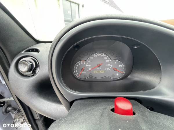 Ford Streetka 1.6 Luxury - 15