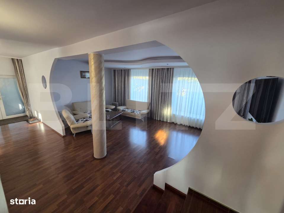 Vila  226 mp utili, curte 277 mp, zona Micro 3 - Imagine principală: 2/19