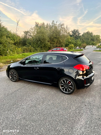 Kia Ceed Cee'd 1.6 T-GDI GT L - 6