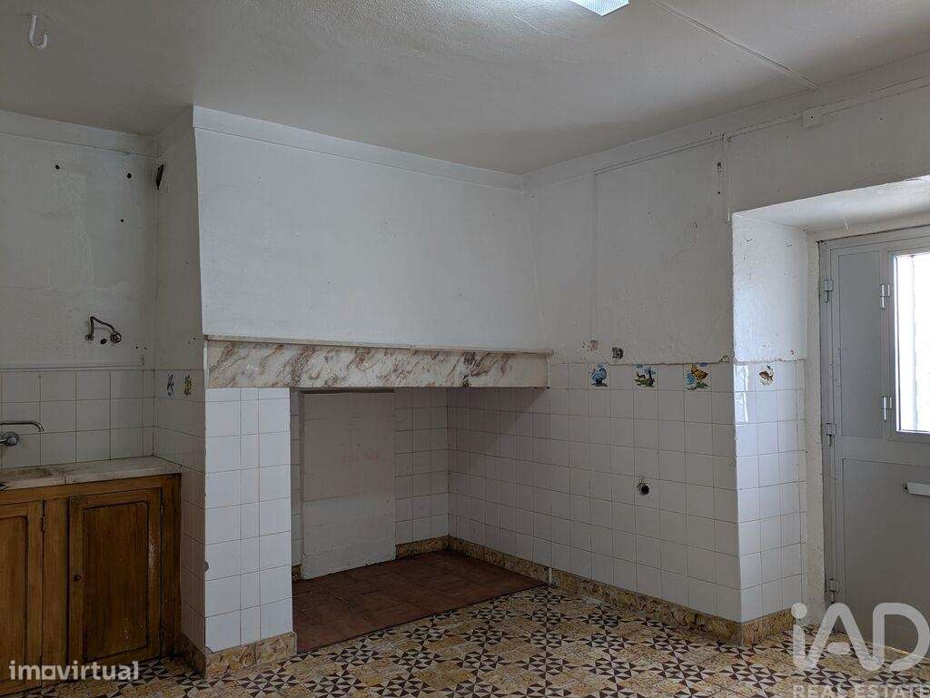 Moradia geminada T1 em Estremoz de 60 m2 - Grande imagem: 3/14