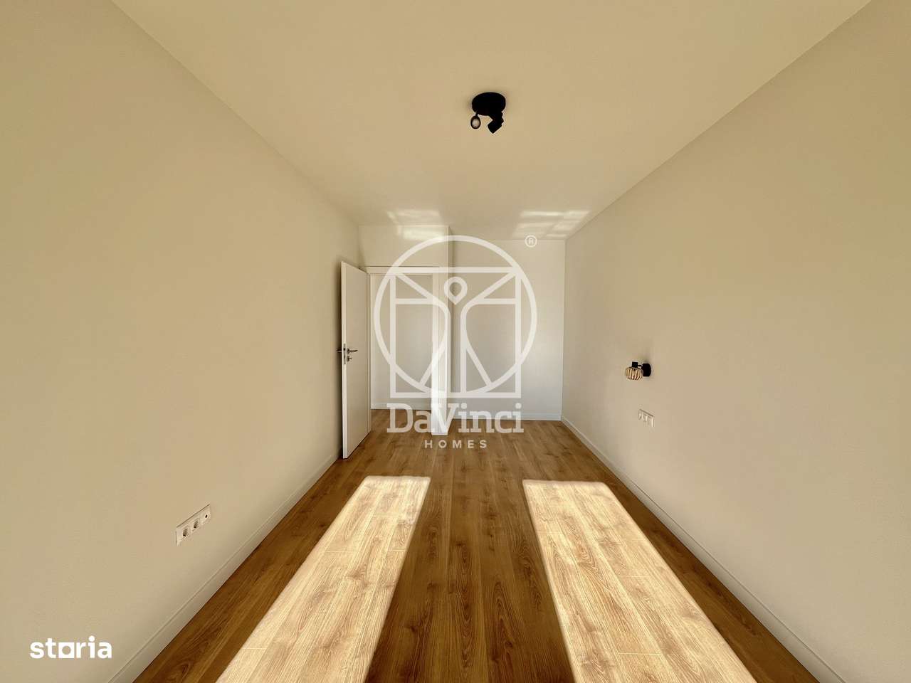 Dezvoltator imobiliar -2 camere, bucatarie separata, balcon 15 mp - Imagine principală: 5/15