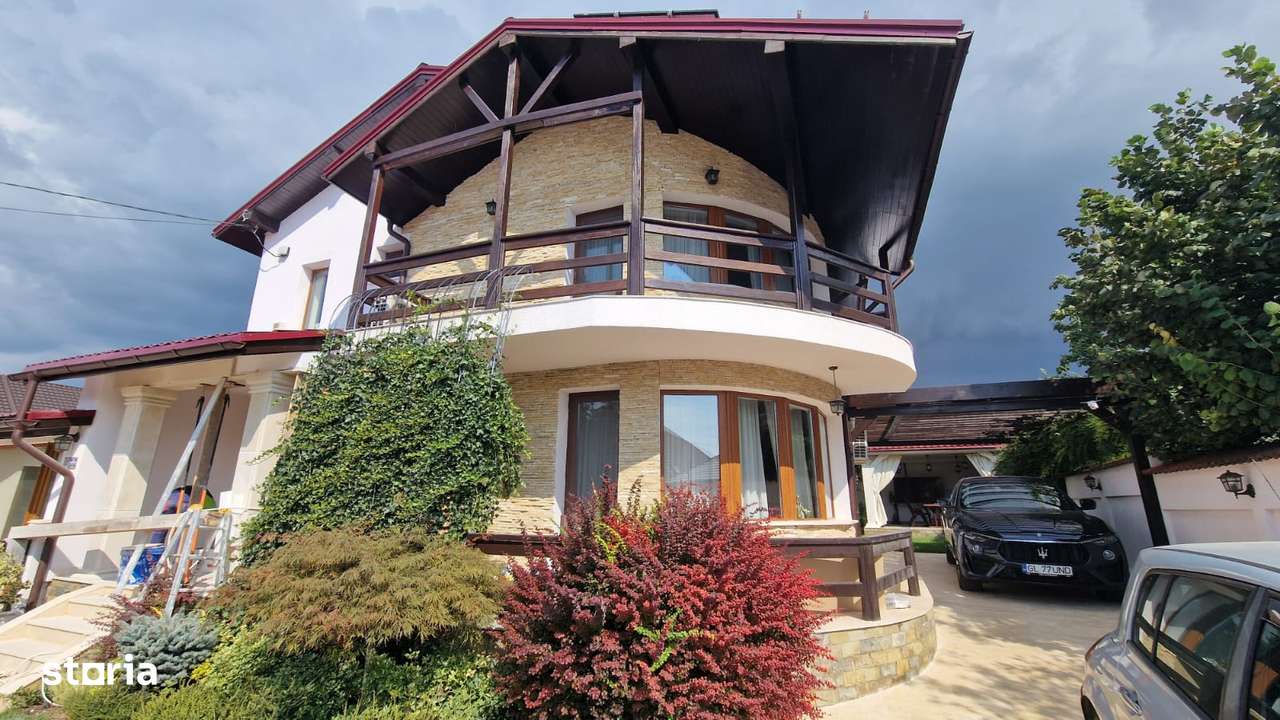 Vila de lux cu piscina, sauna si acces la lacul Casla - Imagine principală: 2/20