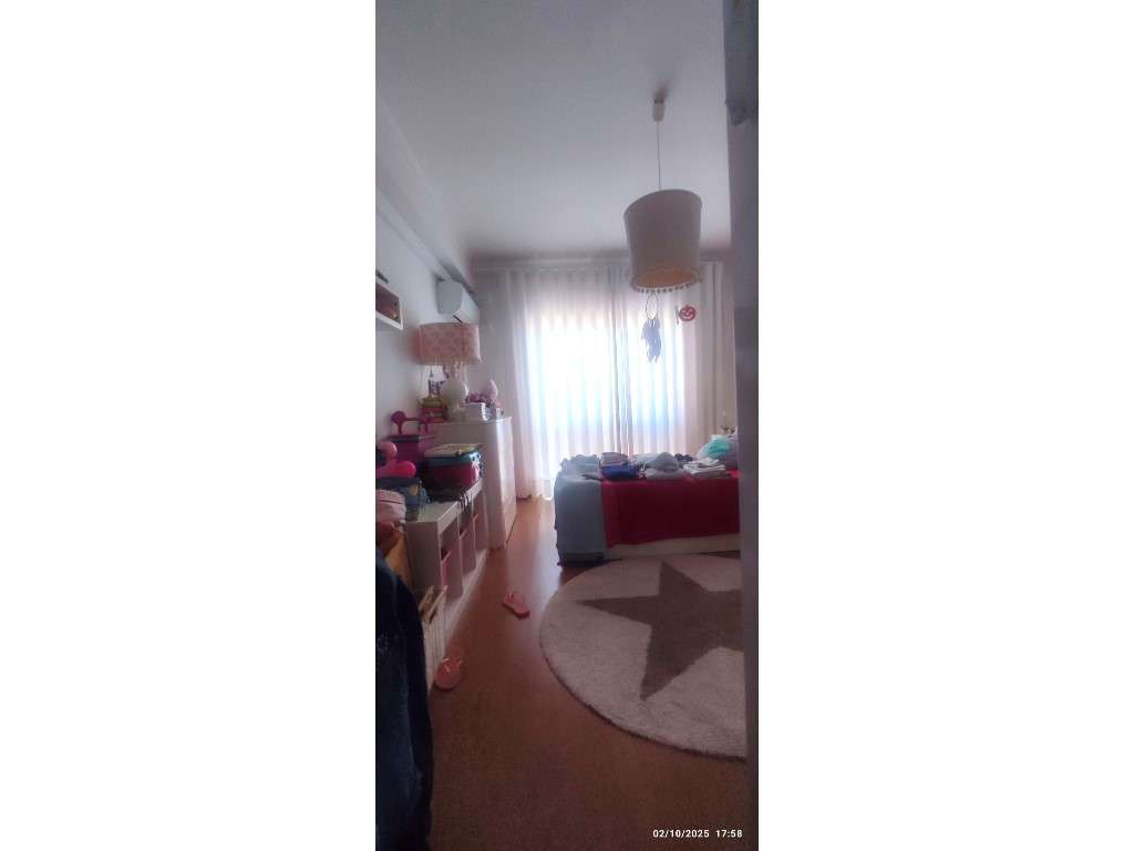 Apartamento T3 remodelado no centro da cidade de Ourém-22