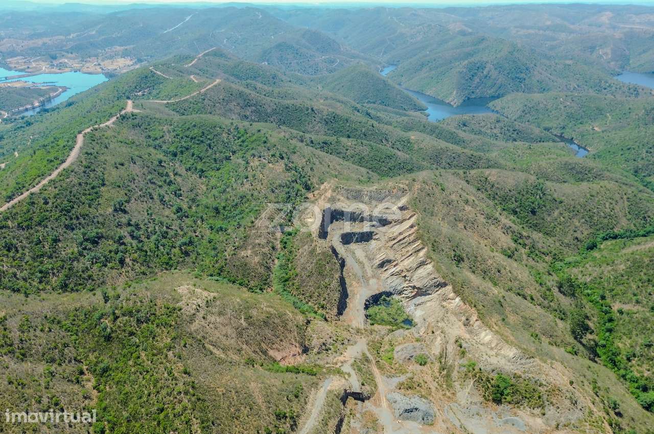 Silves Terreno Rústico 41ha para Reativar Exploração ou Uso Industr... - Grande imagem: 2/17