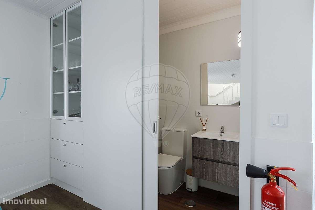 Moradia T8 para venda-26