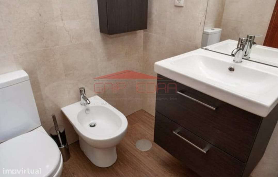 Apartamento alugar Lavra Matosinhos com box e arrumo - Grande imagem: 5/9