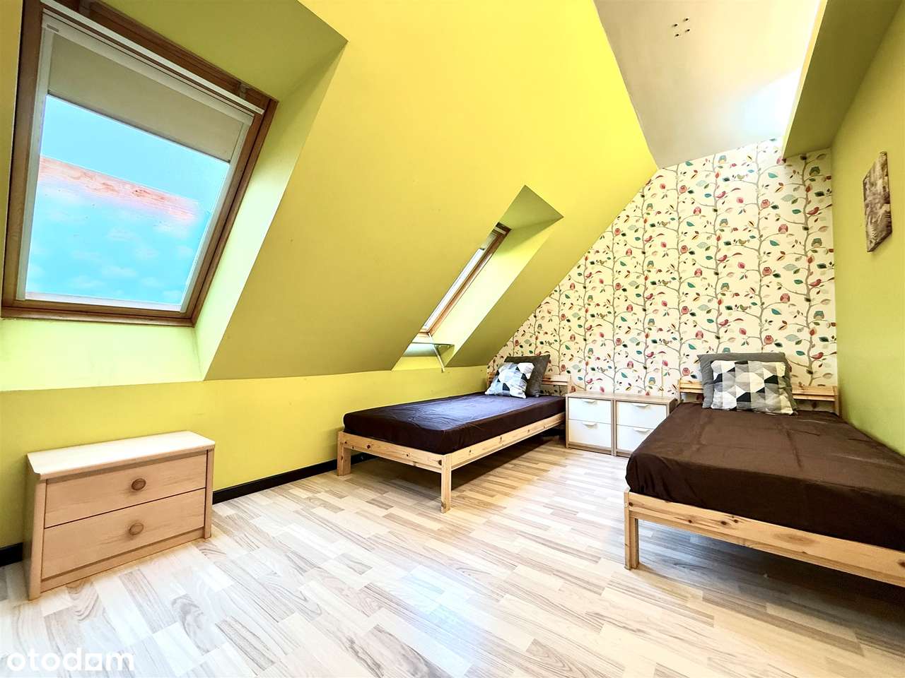 Duże dwupoziomowe mieszkanie na Przecławiu /balkon i dwie łazienki-9