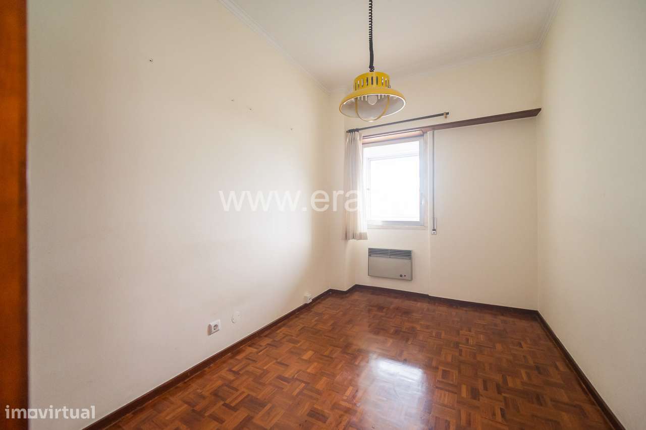 Apartamento T6 - Benfica-27