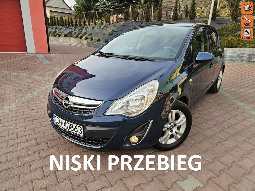 Opel Corsa E 1.4 16V Active 2011