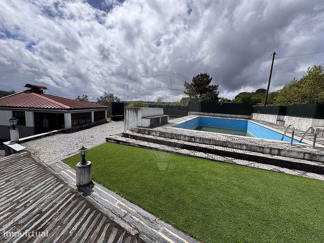 Moradia T6 para venda - Grande imagem: 2/48