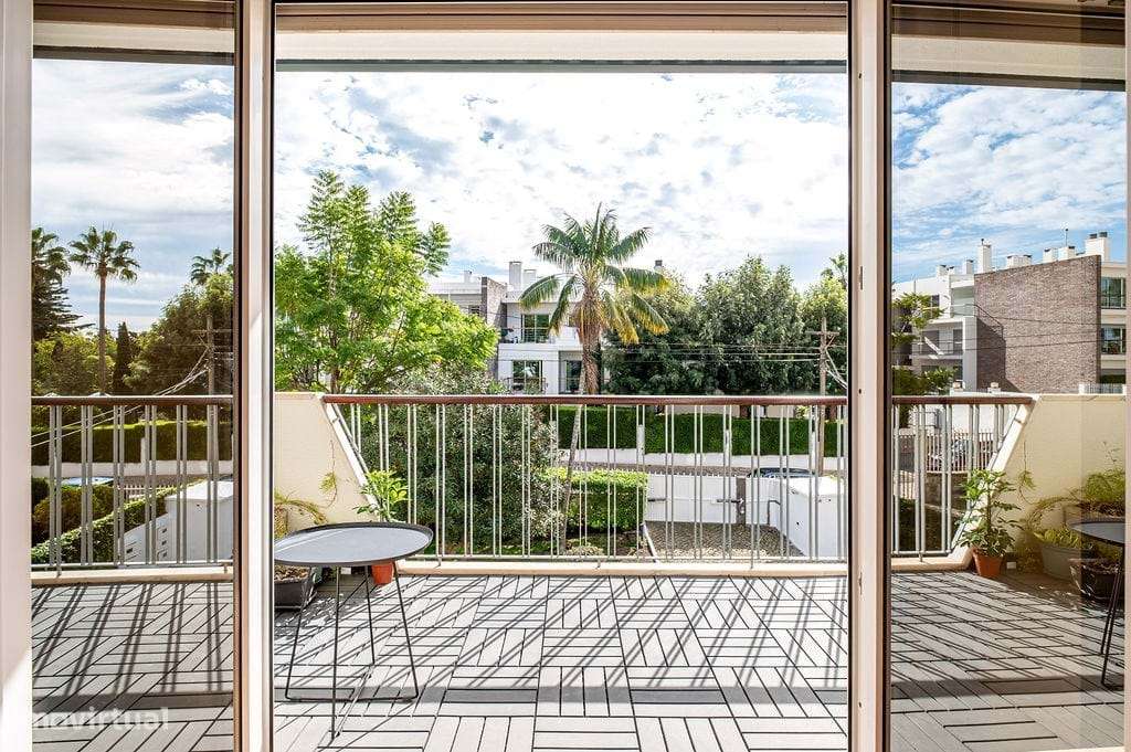 Apartamento t2 à venda na Rua Doutor António Dias Pinheiro-17