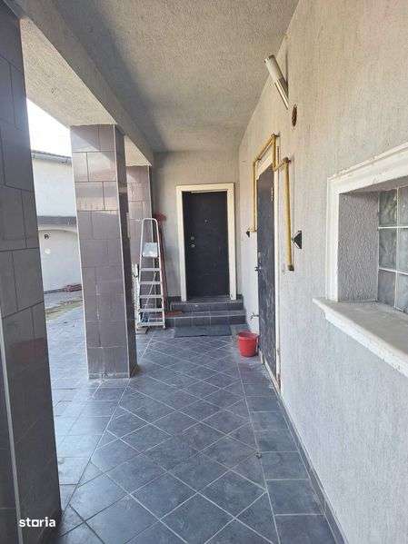 Vand casa zona Ramada -ideal pt birouri - Imagine principală: 5/7