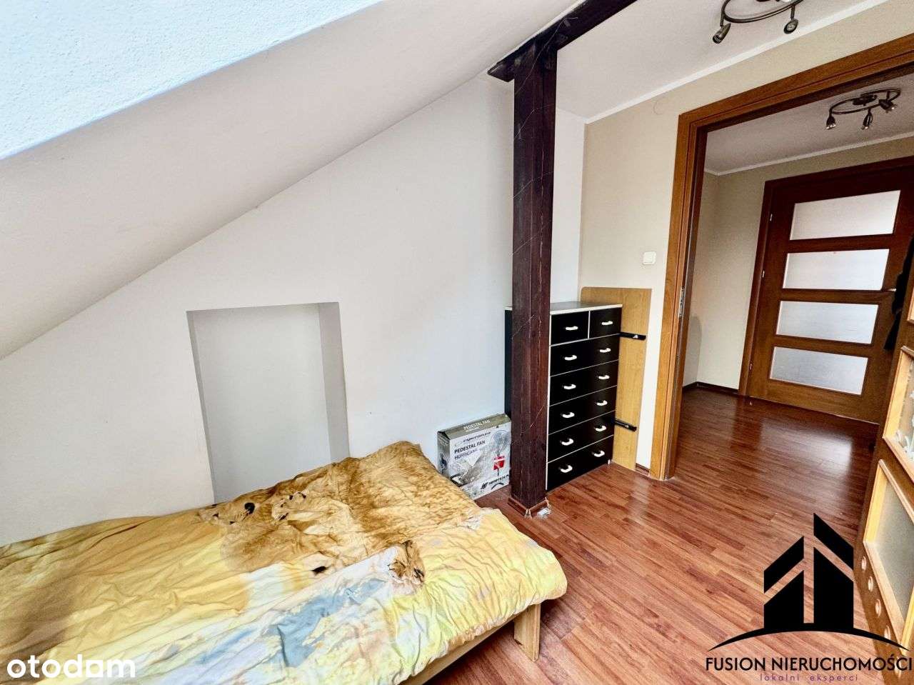 Przestronne mieszkanie dwupoziomowe | 93 m² | Rzes-12