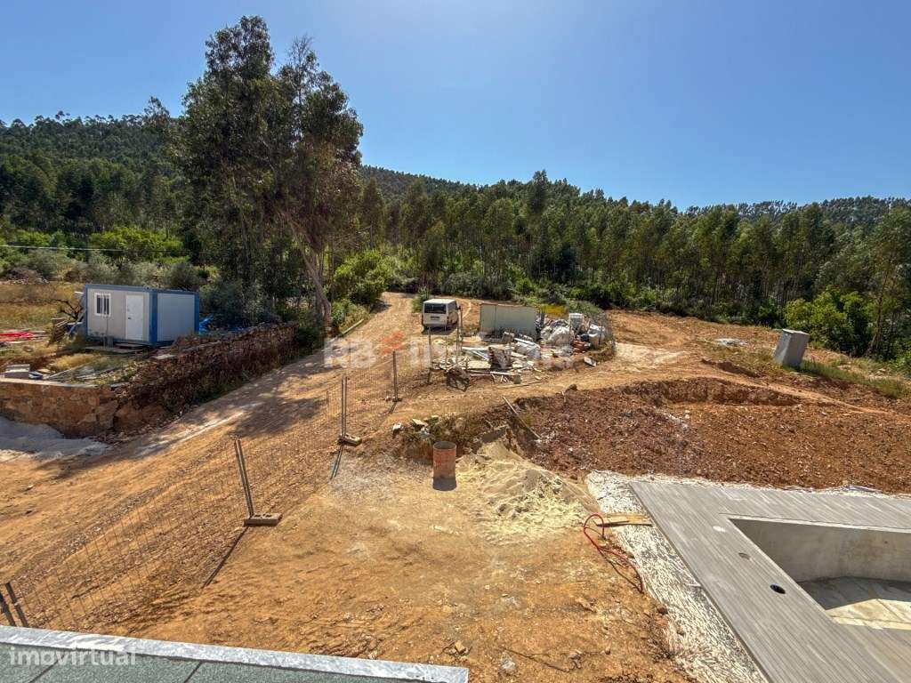 Moradia Nova T3, Vista Rio - Urbanização Martinela, Ferreira do Zêzere-13