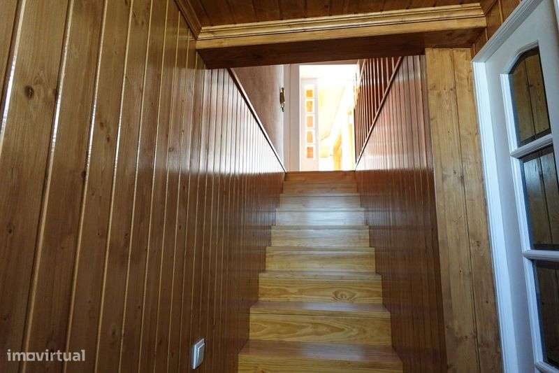 Moradia central e renovada junto ao Rio Douro, no Norte de Portugal - Grande imagem: 4/12