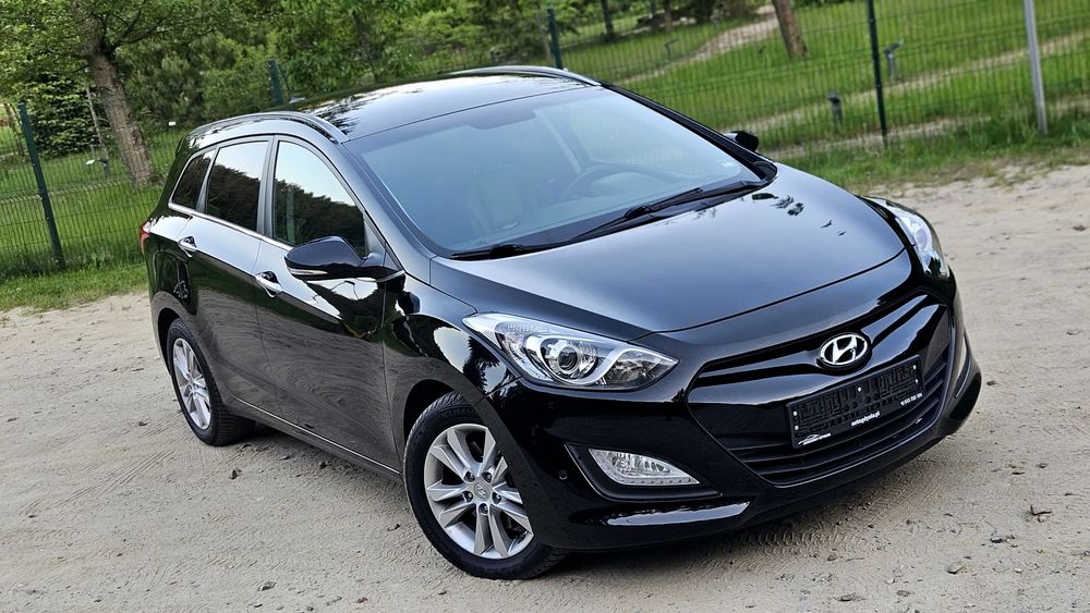 Hyundai i30 II 1.6 CRDi Automatik Style 2015