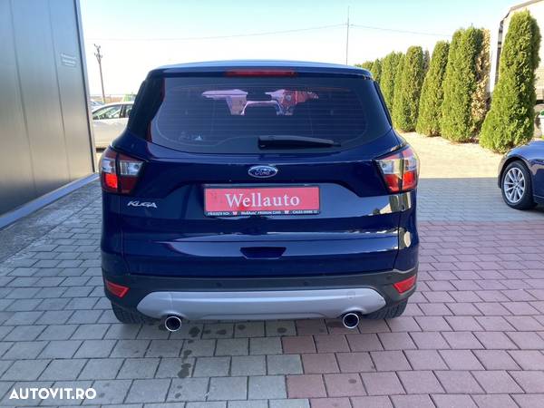 Ford Kuga - 5