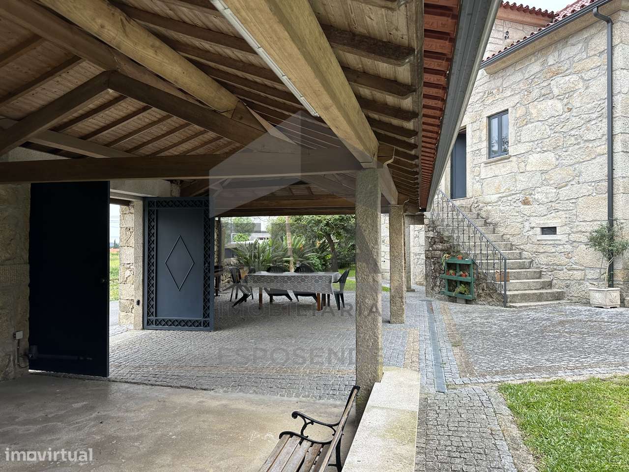 Moradia T5 em Vila Cova - Barcelos-1