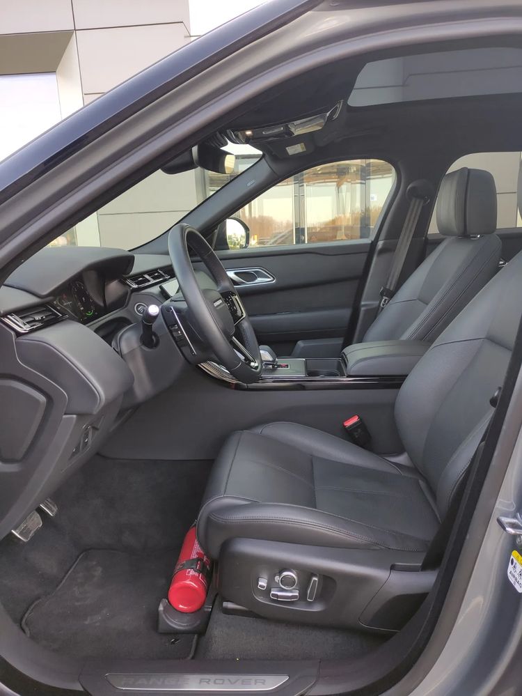 Land-Rover Range-Rover-Velar 2.0 Plugin Hybrid 400 KM — zdjęcie 2