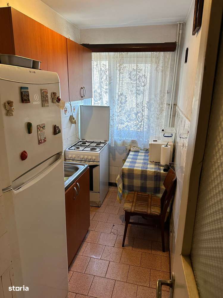 Apartament cu 3 camere Zona Inel 2 Groapa-Sc.8 - Imagine principală: 4/10