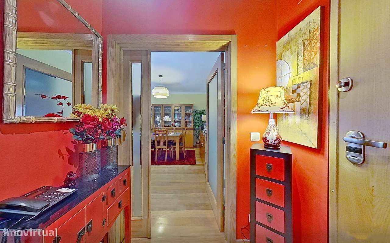 T2 Varanda | Suite | Garagem-10