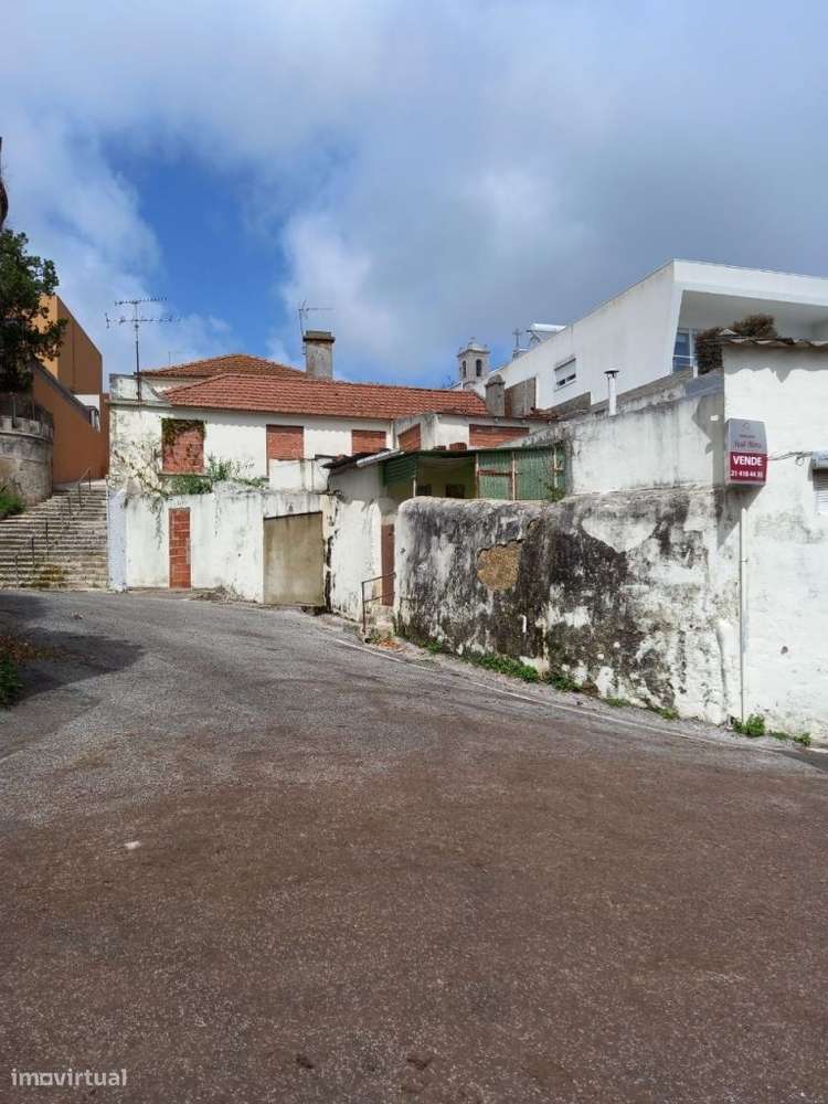 Prédio - Edifício de moradia T4, mais 3 Div. Susc. Utilz. Independente - Grande imagem: 5/15