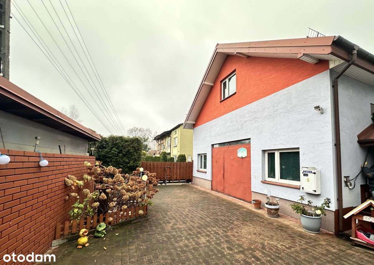 Nieruchomość premium – 3 budynki / 700m2 działka-18