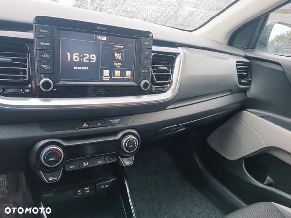 Kia Stonic 1.0 T-GDI 120 Vision - 16