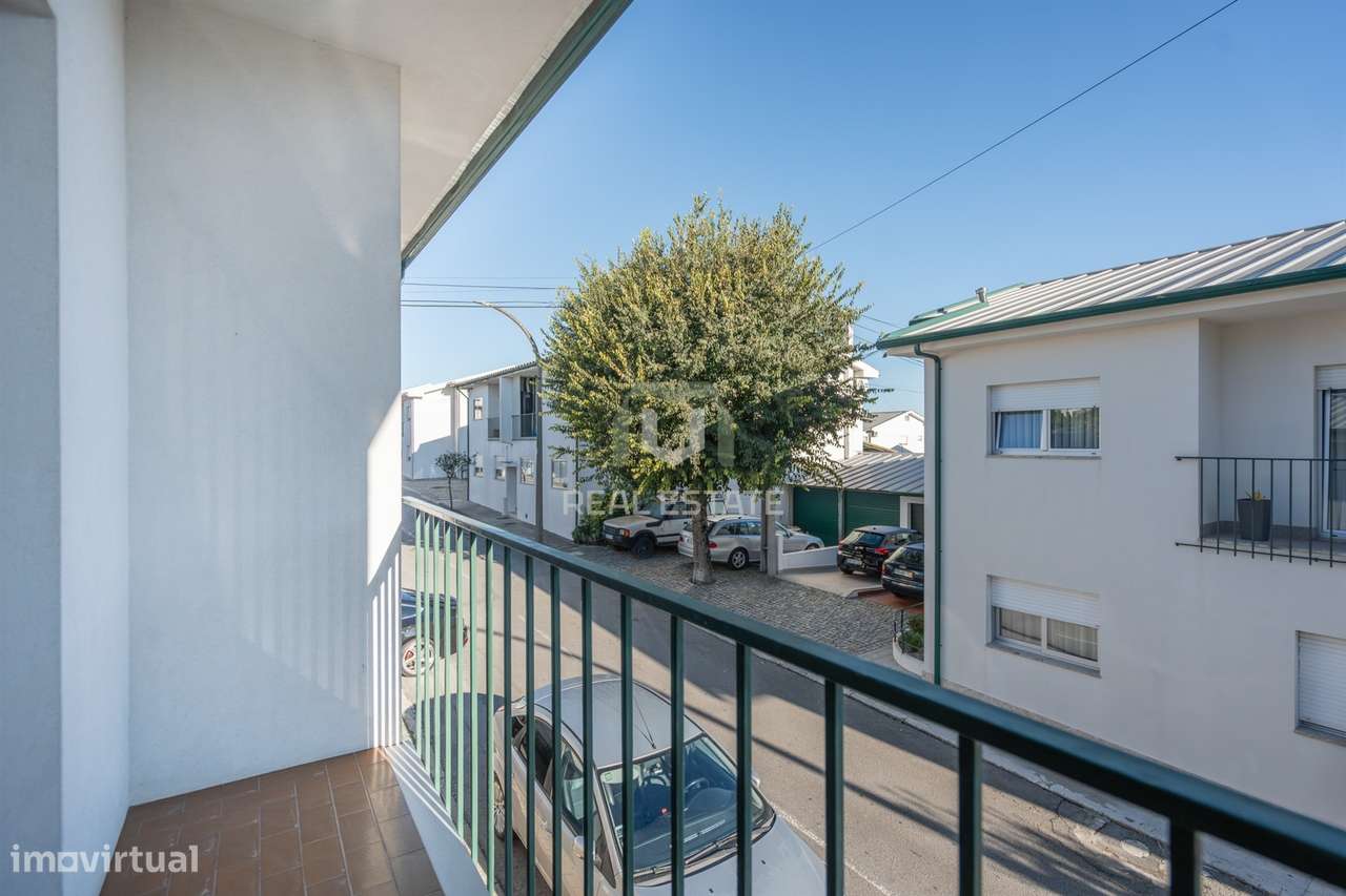 Apartamento T3 com Logradouro Privativo em Palmeira, Braga - Grande imagem: 5/30