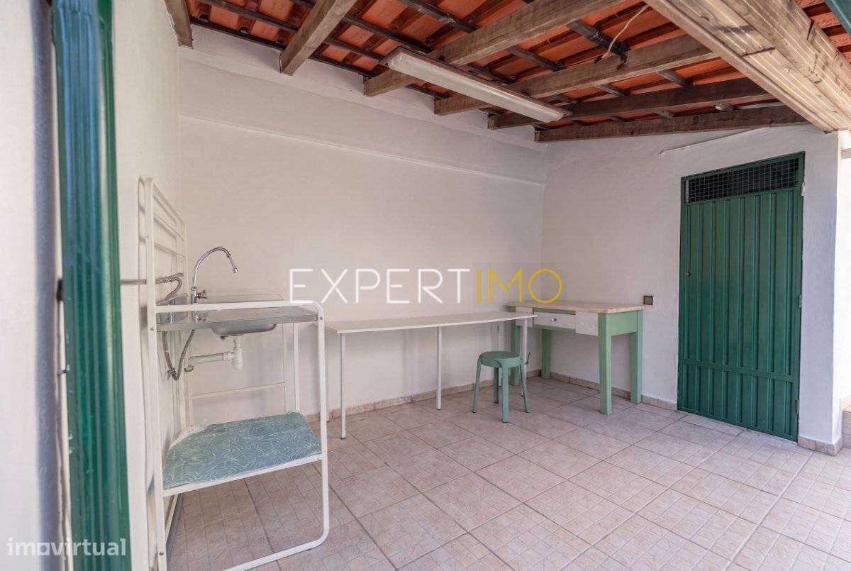 T3 Duplex com Terraço e Anexos | Centro de São Martinho do Bispo –...-36