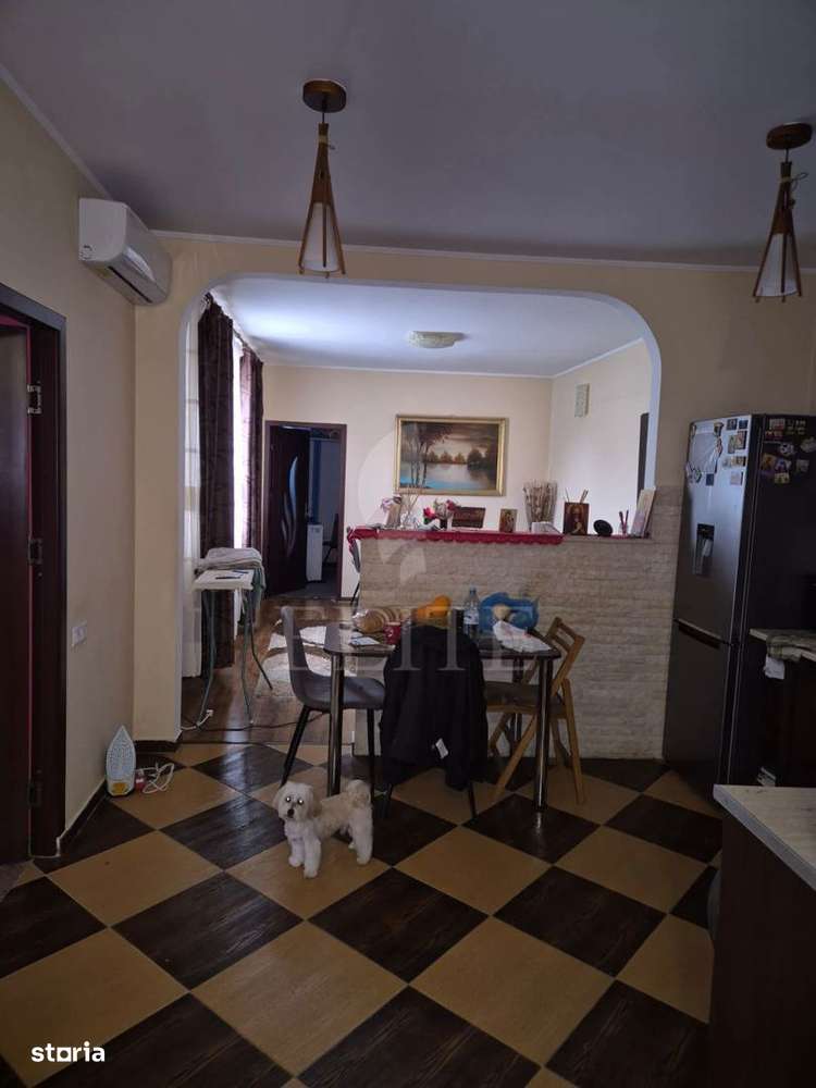 Apartament 3 camere în zona STRAZII HOREA - Imagine principală: 3/8