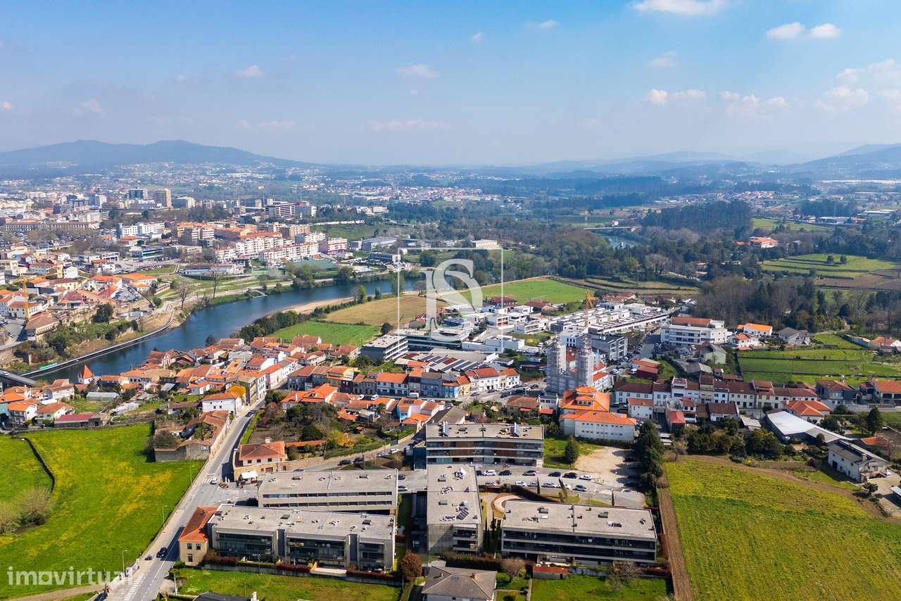 Apartamento T4 de Luxo, no Mira Rio 3, em Barcelinhos-6