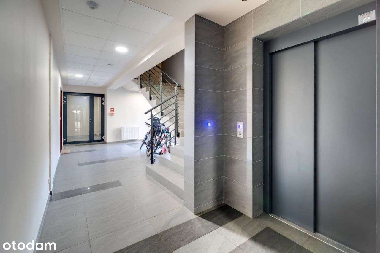 Nowoczesne 3‑pok. mieszkanie z tarasem na dachu!-18