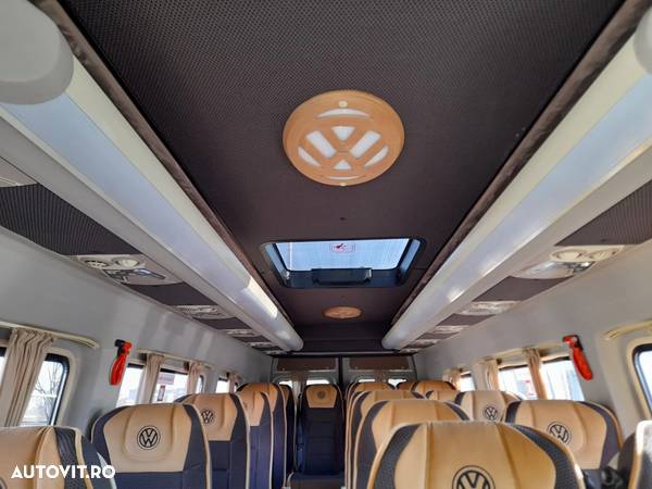 Volkswagen Crafter microbuz 19+1+1 locuri cat III - 10