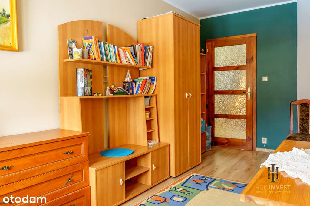 Dom z osobnym mieszkaniem-12