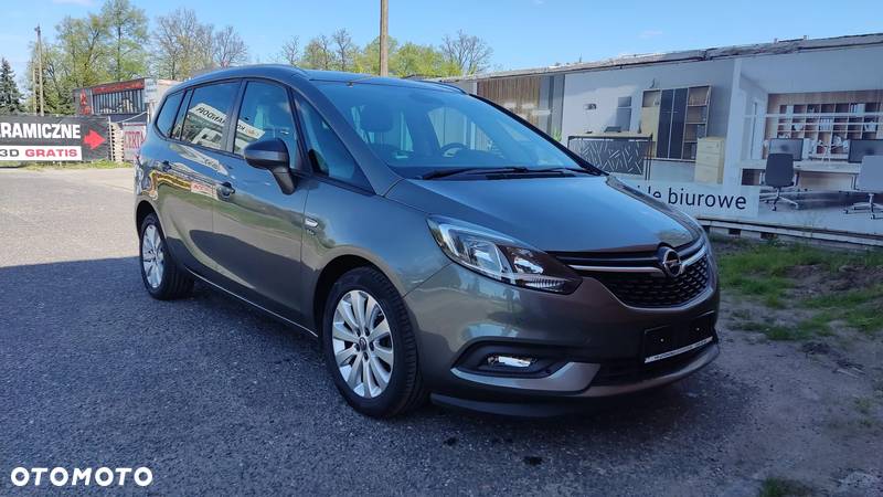 Opel Zafira 1.4 T Cosmo EU6 - 9