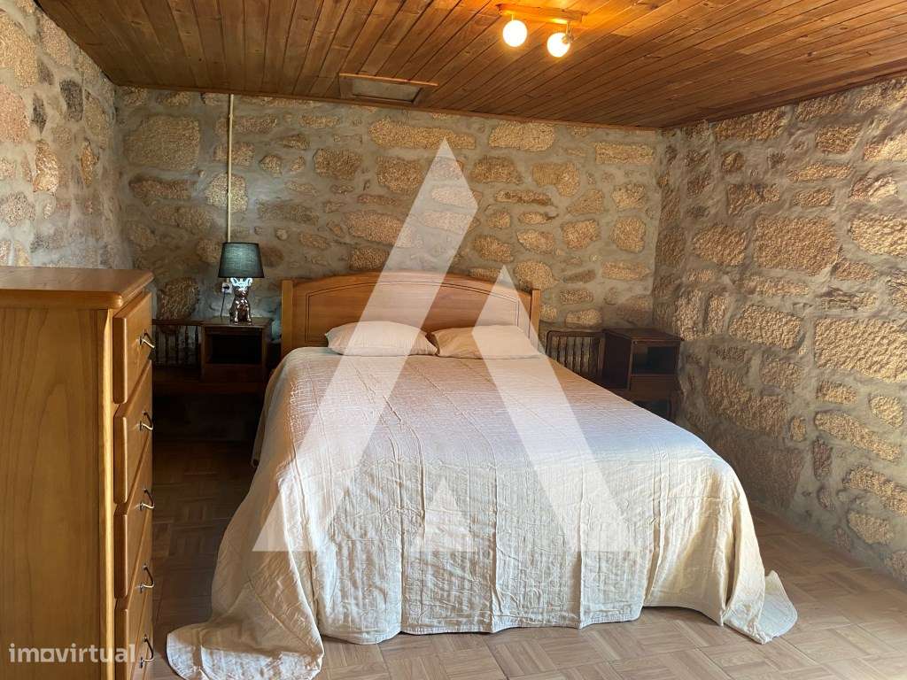 Moradia Rústica T4-19