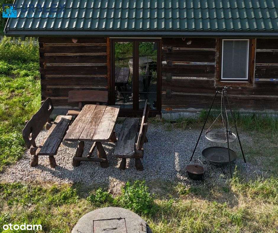 Drewniany dom z historią i charakterem-16