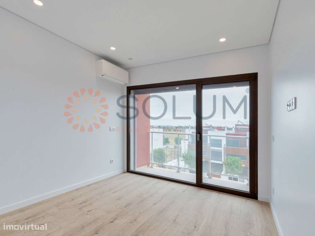 Apartamento T3 novo com garagem-box - Montijo-13