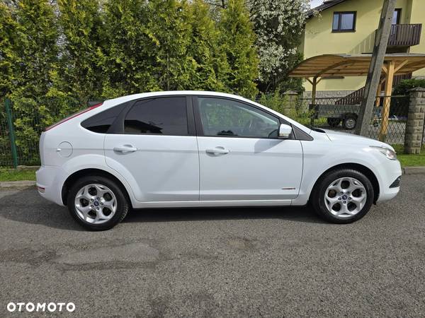 Ford Focus 1.4 16V Style+ - 15