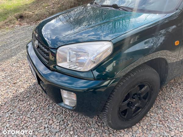 Toyota RAV4 2.0 VVT-i 4x4 - 17