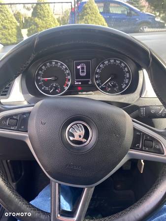 Skoda RAPID 1.4 TDI DPF Ambition - 5