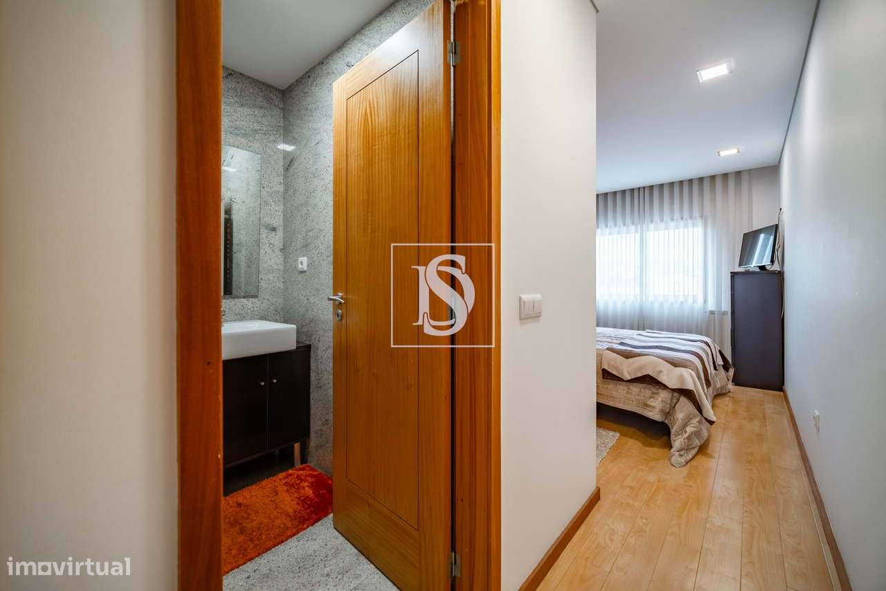 T2 no Centro de Barcelos c/ Garagem-14