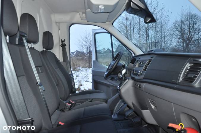 Ford Transit - 15