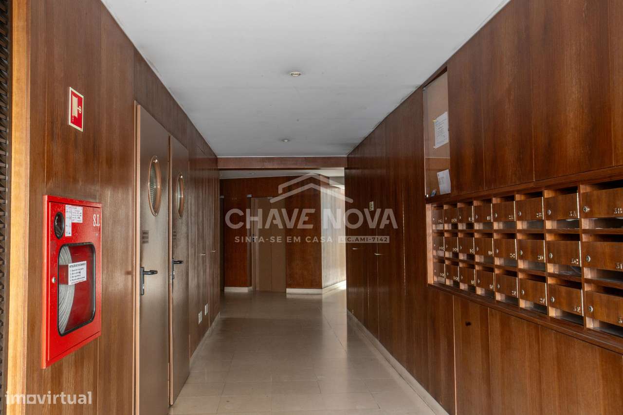 Excelente apartamento T2 em Oliveira do Douro-16