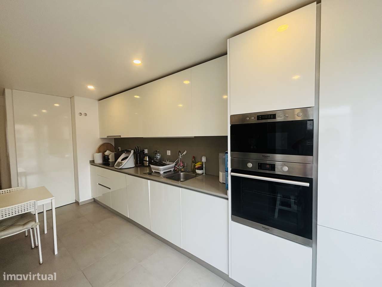 Excelente Apartamento T3 Semi-Novo - Grande imagem: 3/14