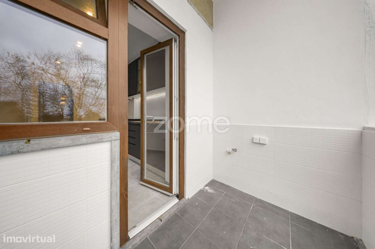 T3 Renovado a 5 Minutos da Praia, São João do Estoril-5