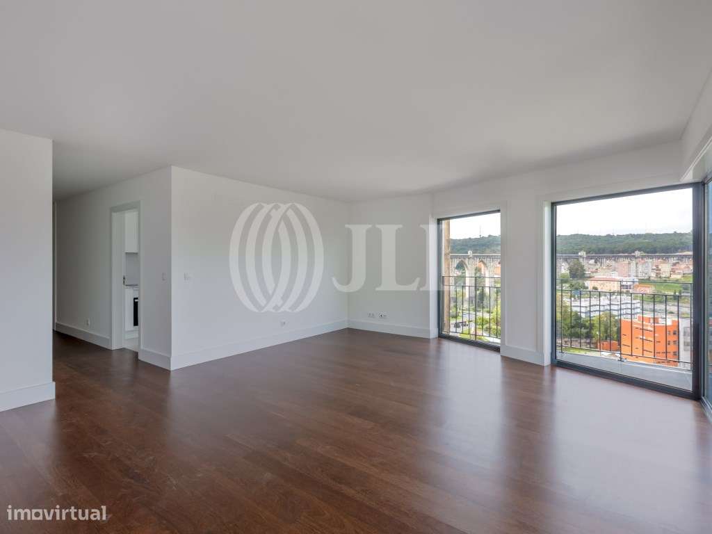 Apartamento T2 com garagem, perto das Amoreiras, Lisboa - Grande imagem: 5/25