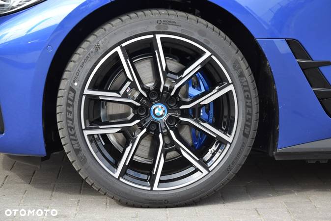 BMW i4 eDrive 40 - 11