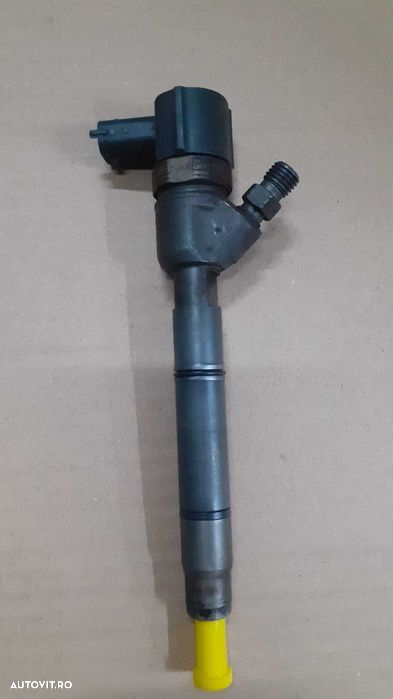 Injector Kia Ceed 1.6 diesel cod 0445110256 - 2